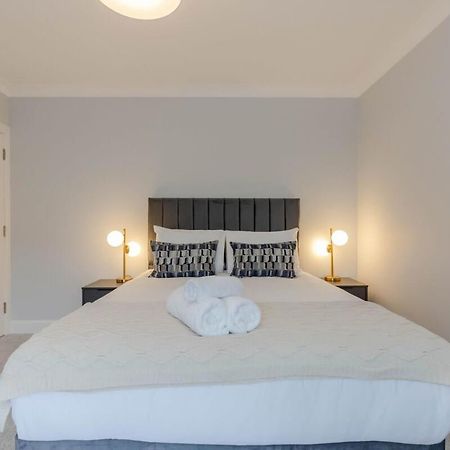 Dragon Suites - Ladon Suite - 2 Bed City Centre Luxury Apartment EDI Exterior photo